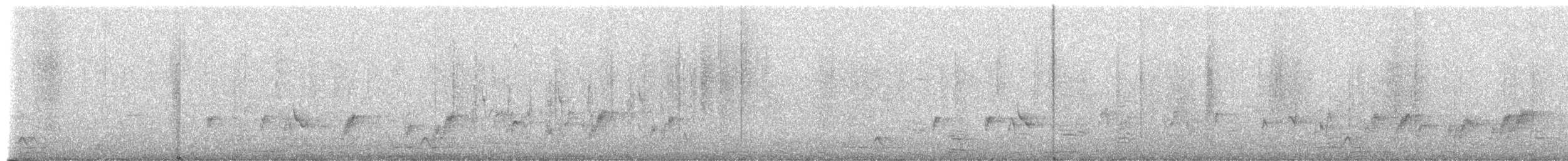 トビ - ML651608470