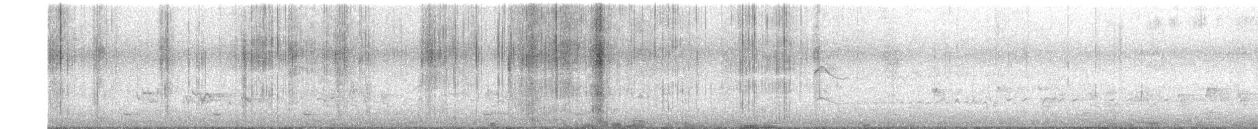 トビ - ML651609152