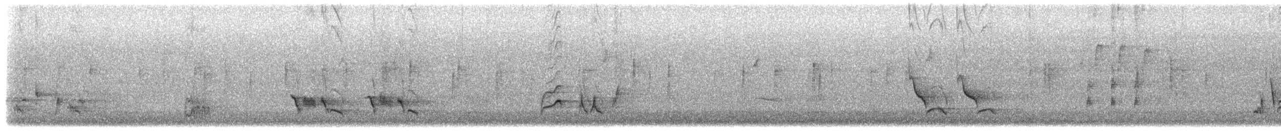 チャイロツグミモドキ - ML652011954