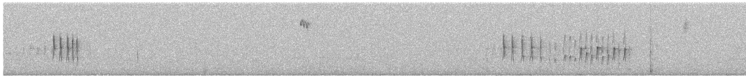 フタスジタイランチョウ - ML652742748