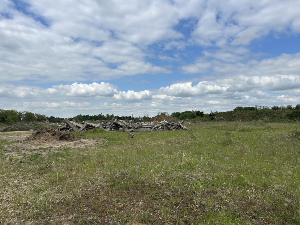 null - ML657050656