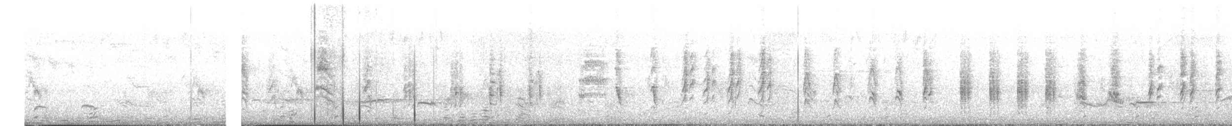 Common Reed Warbler - ML657883107
