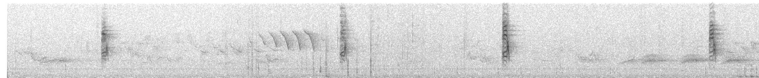 Магнолиевая древесница - ML78759221