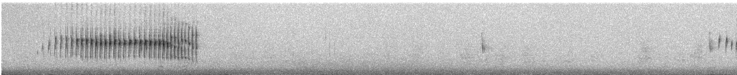 Stripe-crowned Spinetail - ML95134711